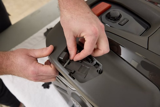 Husqvarna iQ Series - Repair Tutorials (410, 420 & 440 iQ)